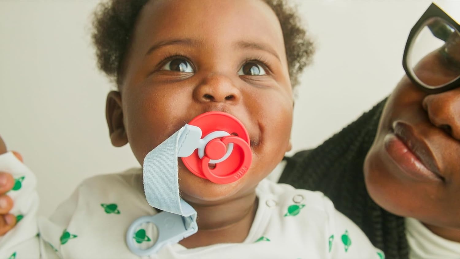 image:imageBIBS Loop Pacifier Clip Sleek Secure OneHanded Operation Fits All BIBS and Most Brands Machine Washable Slim Profile for Comfort Ages 0 Dark OakBubblegum